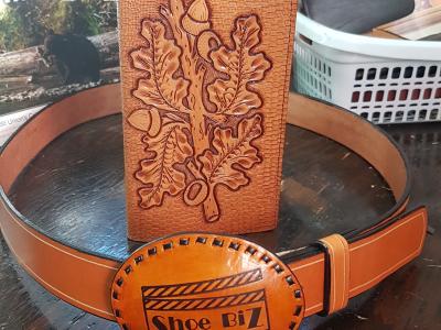 Leather Buckle & Belts, Custom, Full Grain Leather, Hand tooled, Hand made in the Okanagan, Oliver, B.C., Canada.