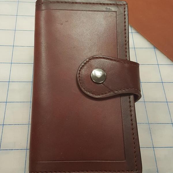 Cell Phone Holster, Custom, Full Grain Leather, Hand tooled, Hand Made in the Okanagan, Oliver, B.C., Canada.