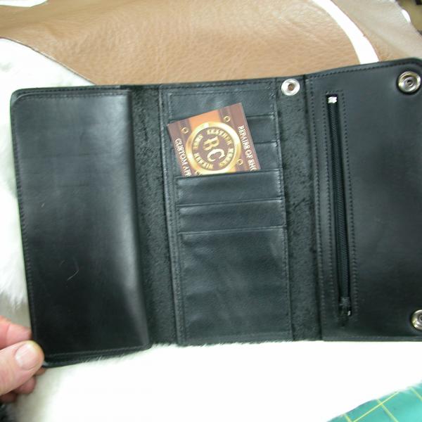 Wallets, Custom, Full Grain Leather, Hand tooled, Hand made in the Okanagan, Oliver, B.C., Canada.