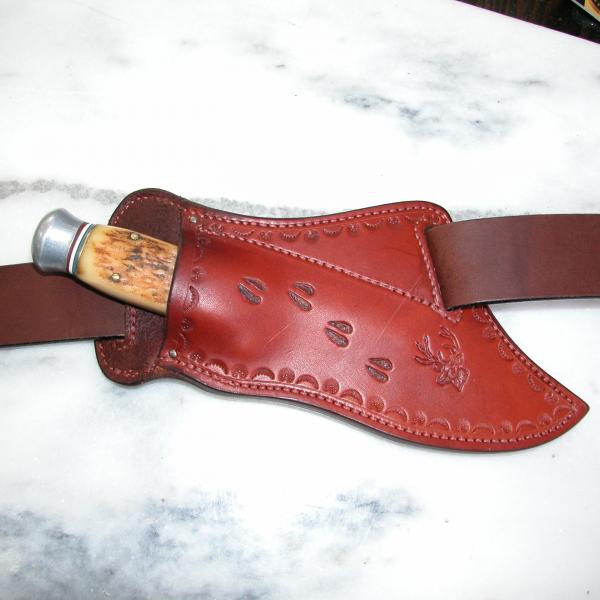 Knife Sheath For Quick draw, Custom, Full Grain Leather, Hand tooled, Hand made in the Okanagan, Oliver, B.C., Canada.