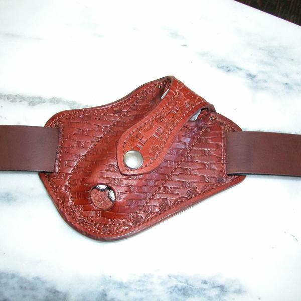 Knife Sheath Quick draw for Multitool, Custom, Full Grain Leather, Hand tooled, Hand made in the Okanagan, Oliver, B.C., Canada.